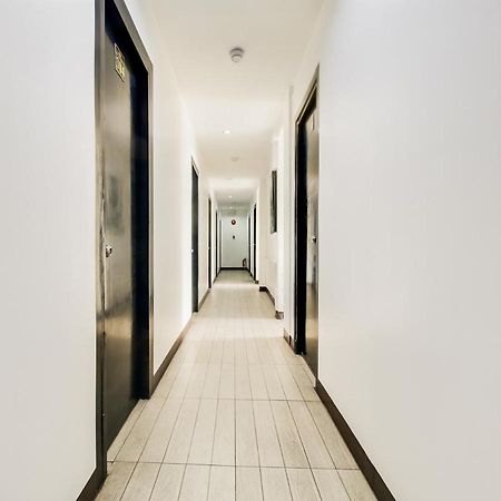 Oyo 895 Golden Majestic Pension Inn Μανίλα Εξωτερικό φωτογραφία