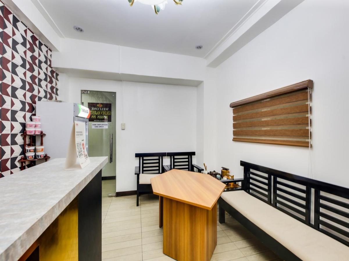 Oyo 895 Golden Majestic Pension Inn Μανίλα Εξωτερικό φωτογραφία